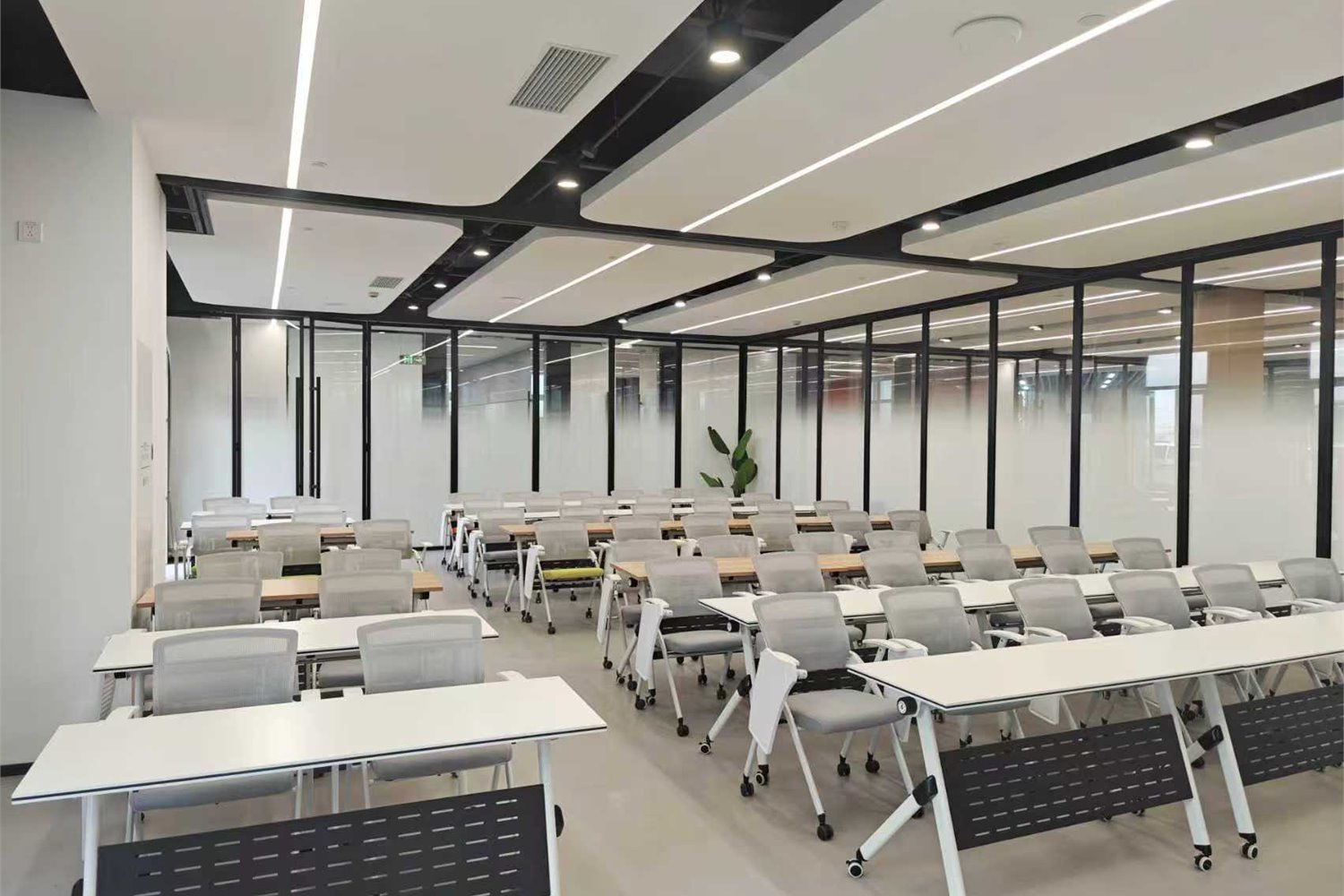 Shanghai Minhang United Development Office partition detail