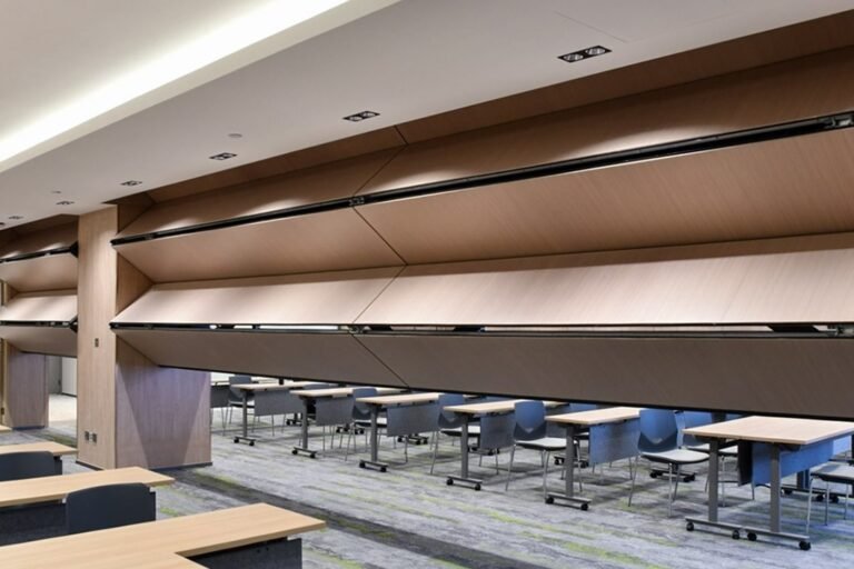 Operable partition wall system at Shanghai World Expo Exhibition and Convention Center