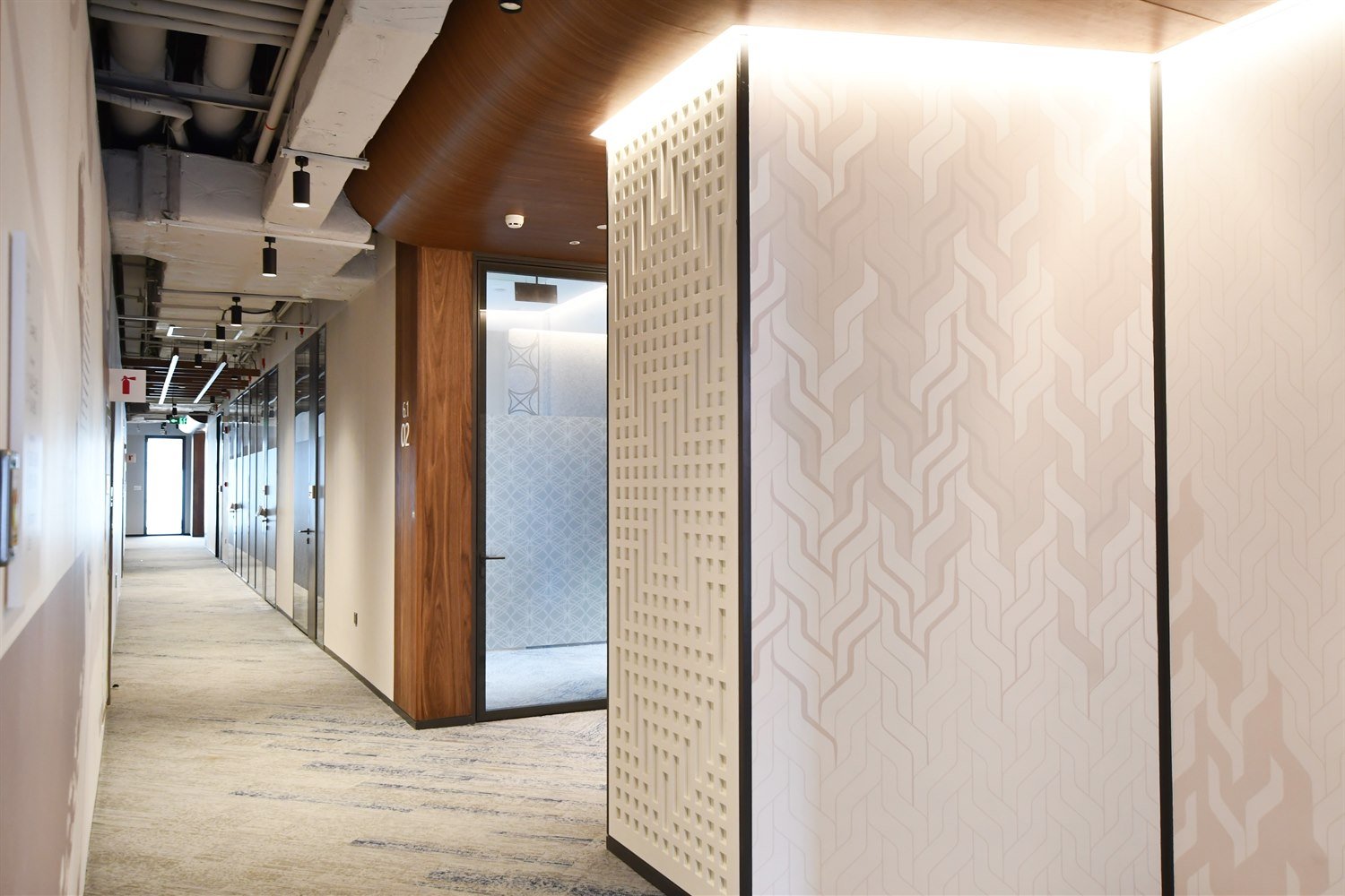 Acoustic operable partition wall at Suzhou Microsoft office space